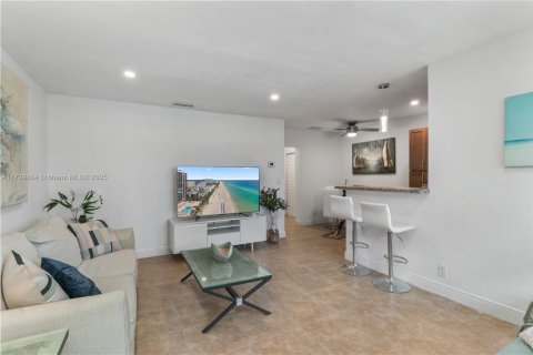 Copropriété à louer à Hollywood, Floride: 1 chambre, 69.68 m2 № 1488371 - photo 22