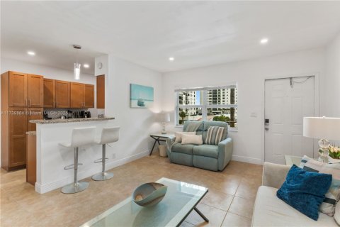 Copropriété à louer à Hollywood, Floride: 1 chambre, 69.68 m2 № 1488371 - photo 21