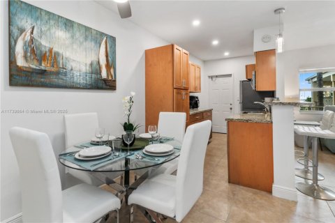 Copropriété à louer à Hollywood, Floride: 1 chambre, 69.68 m2 № 1488371 - photo 11