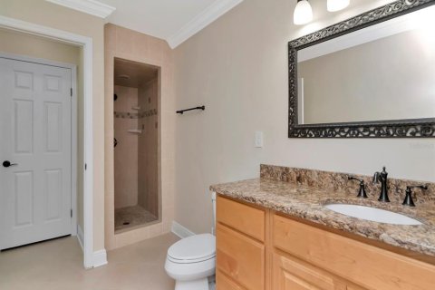House in Tampa, Florida 4 bedrooms, 254.18 sq.m. № 1810345 - photo 24