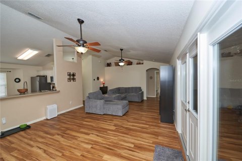 House in Minneola, Florida 3 bedrooms, 153.94 sq.m. № 1560059 - photo 20