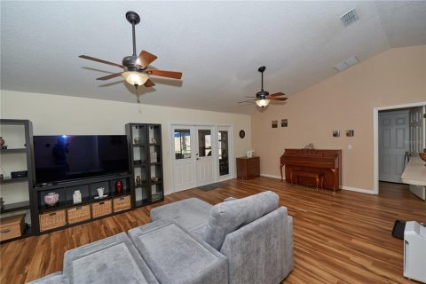 House in Minneola, Florida 3 bedrooms, 153.94 sq.m. № 1560059 - photo 14