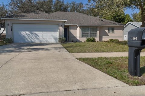 House in Minneola, Florida 3 bedrooms, 153.94 sq.m. № 1560059 - photo 3
