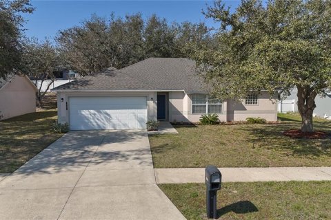 House in Minneola, Florida 3 bedrooms, 153.94 sq.m. № 1560059 - photo 5