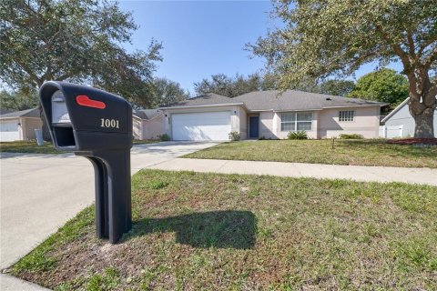 House in Minneola, Florida 3 bedrooms, 153.94 sq.m. № 1560059 - photo 6