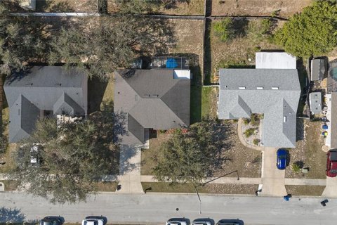 House in Minneola, Florida 3 bedrooms, 153.94 sq.m. № 1560059 - photo 11