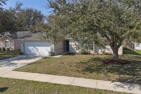 House in Minneola, Florida 3 bedrooms, 153.94 sq.m. № 1560059 - photo 7