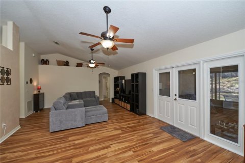 House in Minneola, Florida 3 bedrooms, 153.94 sq.m. № 1560059 - photo 17