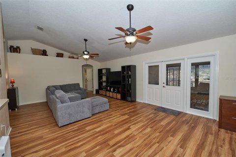 House in Minneola, Florida 3 bedrooms, 153.94 sq.m. № 1560059 - photo 16