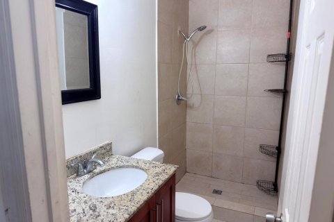 Propiedad comercial en venta en Fort Lauderdale, Florida, 168.15 m2 № 2405944 - foto 7