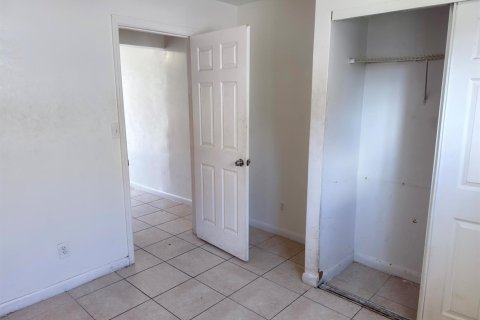 Propiedad comercial en venta en Fort Lauderdale, Florida, 168.15 m2 № 2405944 - foto 15