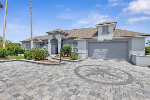 Villa ou maison à Palm Coast, Floride 2 chambres, 250.65 m2 № 2233434