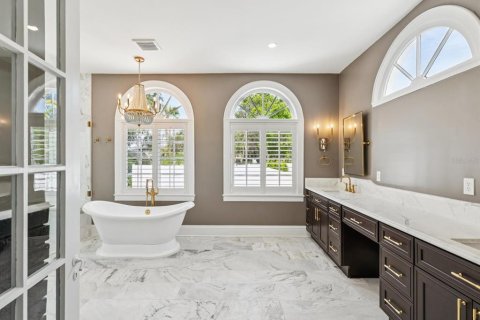 Villa ou maison à vendre à Belleair, Floride: 5 chambres, 393.81 m2 № 2420608 - photo 7