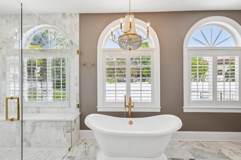 Villa ou maison à vendre à Belleair, Floride: 5 chambres, 393.81 m2 № 2420608 - photo 9