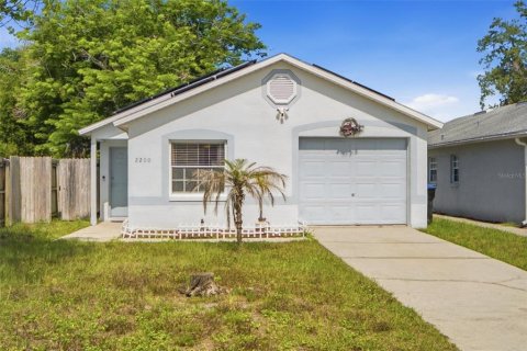 House in Orlando, Florida 3 bedrooms, 98.38 sq.m. № 2217831