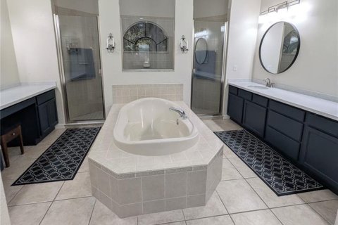 Villa ou maison à vendre à Casselberry, Floride: 4 chambres, 269.51 m2 № 2334118 - photo 23