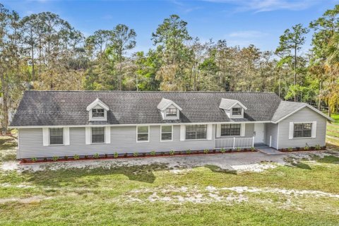 Villa ou maison à vendre à Loxahatchee Groves, Floride: 3 chambres, 188.5 m2 № 2079987 - photo 2