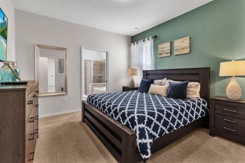 Casa en venta en Kissimmee, Florida, 7 dormitorios, 307.88 m2 № 1544307 - foto 25
