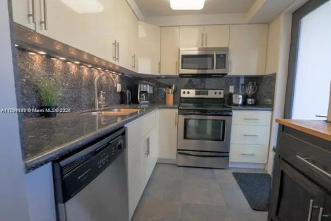 Condo à Hallandale Beach, Floride, 1 chambre № 1981191