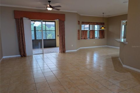 House in Lake Wales, Florida 3 bedrooms, 214.79 sq.m. № 1894778 - photo 5