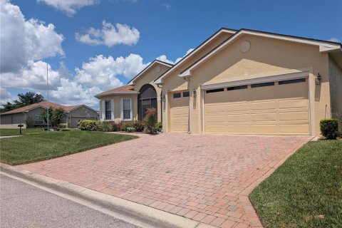 House in Lake Wales, Florida 3 bedrooms, 214.79 sq.m. № 1894778 - photo 2