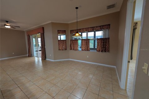 House in Lake Wales, Florida 3 bedrooms, 214.79 sq.m. № 1894778 - photo 17