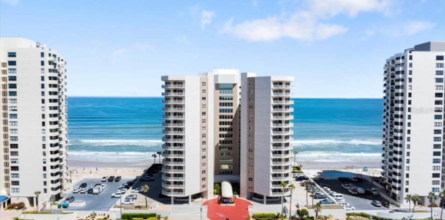 Condominio en Daytona Beach Shores, Florida, 3 dormitorios  № 1586416