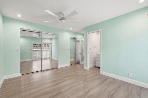 Casa en venta en Fort Lauderdale, Florida, 3 dormitorios, 164.62 m2 № 2174086 - foto 28