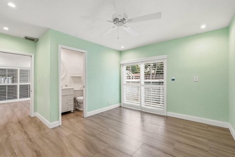 Casa en venta en Fort Lauderdale, Florida, 3 dormitorios, 164.62 m2 № 2174086 - foto 27