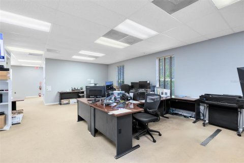 Commercial property in Lake Mary, Florida 278.71 sq.m. № 1883989 - photo 7