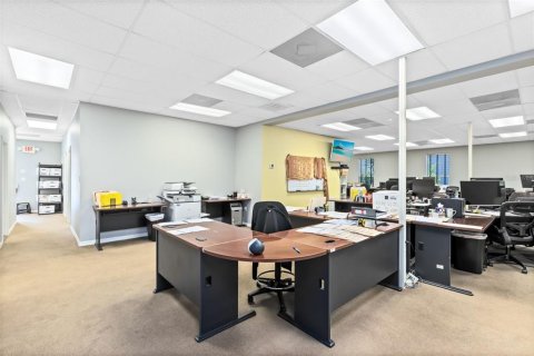 Commercial property in Lake Mary, Florida 278.71 sq.m. № 1883989 - photo 8