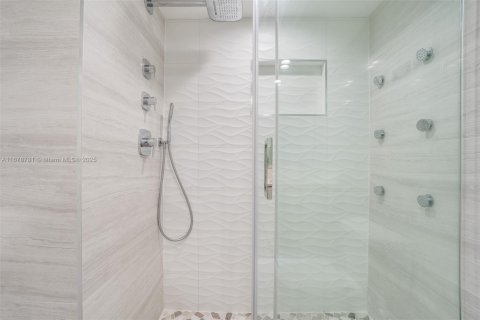 Copropriété à vendre à Aventura, Floride: 2 chambres, 145.39 m2 № 1428294 - photo 20