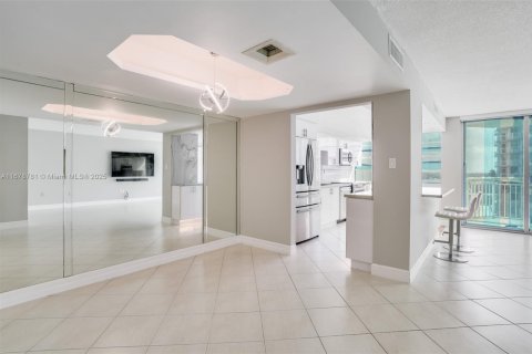 Copropriété à vendre à Aventura, Floride: 2 chambres, 145.39 m2 № 1428294 - photo 6