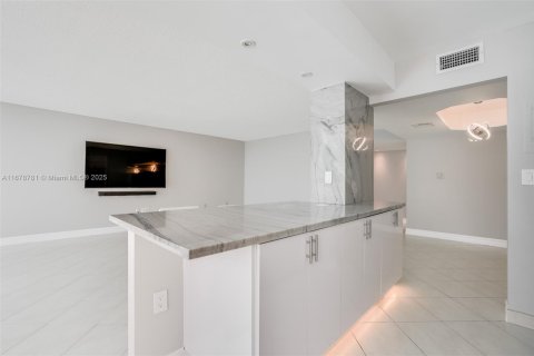 Copropriété à vendre à Aventura, Floride: 2 chambres, 145.39 m2 № 1428294 - photo 4