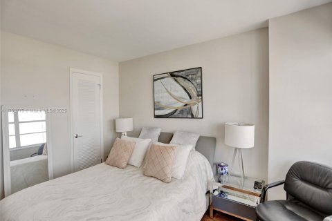 Condominio en venta en Aventura, Florida, 2 dormitorios, 149.11 m2 № 1959176 - foto 18