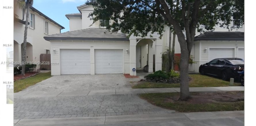 Villa ou maison à Homestead, Floride 4 chambres, 215.72 m2 № 1999155