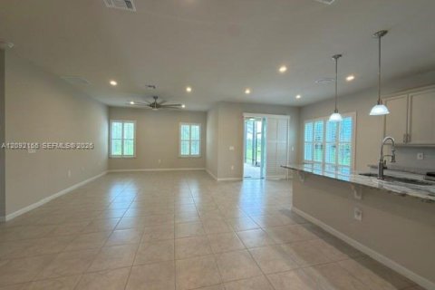 Villa ou maison à vendre à Vero Beach, Floride: 4 chambres, 187.38 m2 № 2377092 - photo 14