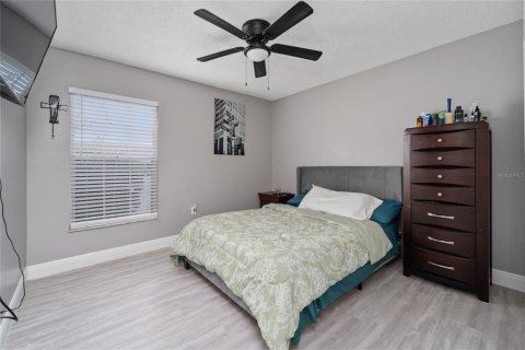 Condominio en venta en Kissimmee, Florida, 2 dormitorios, 81.01 m2 № 1877347 - foto 12