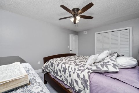 Condominio en venta en Kissimmee, Florida, 2 dormitorios, 81.01 m2 № 1877347 - foto 11