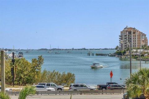 Снять в аренду кондоминиум в Сарасота, Флорида 1 комната, 161.28м2, № 1657772 - фото 29