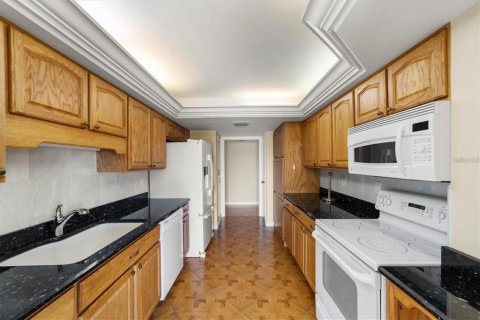 Copropriété à louer à Sarasota, Floride: 2 chambres, 161.28 m2 № 1657772 - photo 17