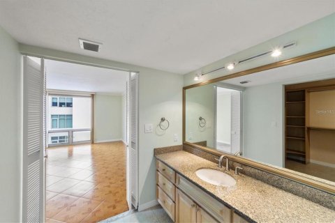 Copropriété à louer à Sarasota, Floride: 2 chambres, 161.28 m2 № 1657772 - photo 21