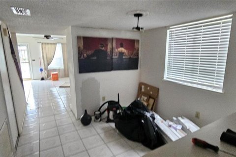 Touwnhouse à vendre à Tampa, Floride: 2 chambres, 122.26 m2 № 1906639 - photo 10