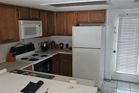 Touwnhouse à vendre à Tampa, Floride: 2 chambres, 122.26 m2 № 1906639 - photo 7
