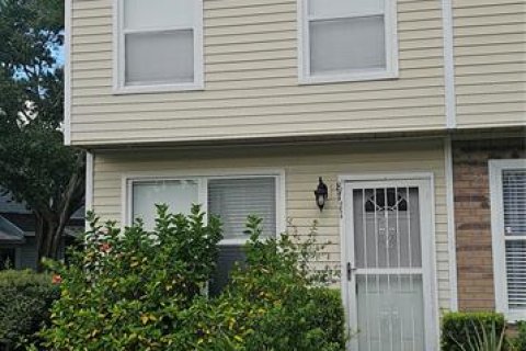 Touwnhouse à vendre à Tampa, Floride: 2 chambres, 122.26 m2 № 1906639 - photo 1
