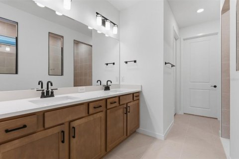 Villa ou maison à vendre à Wesley Chapel, Floride: 3 chambres, 197.97 m2 № 2110134 - photo 8