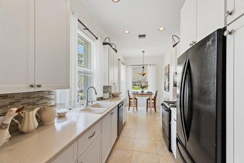 House in Hobe Sound, Florida 3 bedrooms, 187.38 sq.m. № 2084193 - photo 6