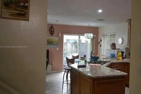 Купить виллу или дом в Майами, Флорида 3 спальни, 141.95м2, № 1868036 - фото 11