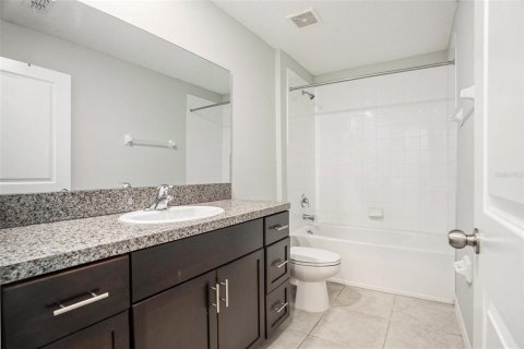 Casa en alquiler en Ruskin, Florida, 4 dormitorios, 177.81 m2 № 1688129 - foto 21