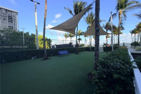 Copropriété à louer à Miami, Floride: 1 chambre, 73.49 m2 № 2031627 - photo 14